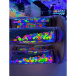 Tuby UV fluorescencyjne na stojaku obrotowym